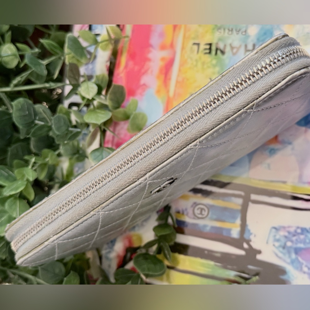 CHANEL Zip Around Long Quilted Leather Wallet. Priced to sale - Picture 6 of 13